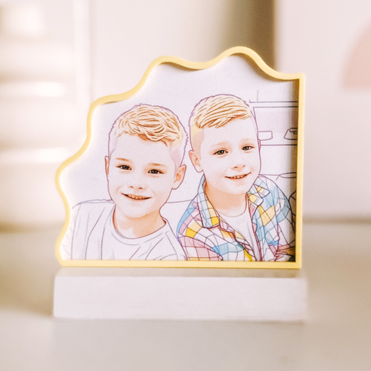 Half-Wave Line Art Picture Frame
